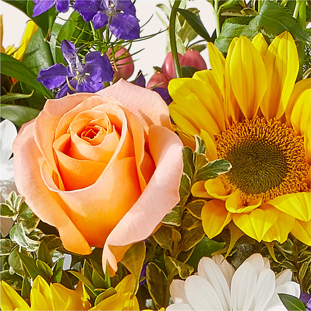 The Good Life Bouquet –  Jerome Florist, Bronx NY