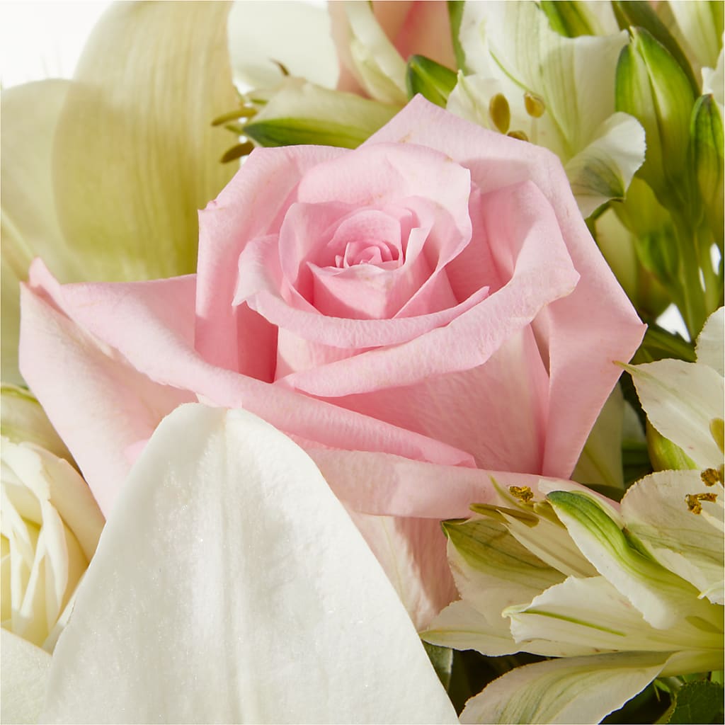 Kindhearted Bouquet –  Jerome Florist, Bronx NY